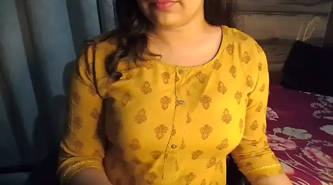 Snapshot of Trezza chatting on 03/14/25, 05:57 Trezza online show from 03/14/25, 05:57