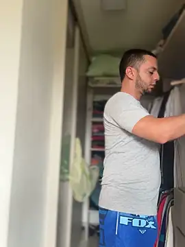 ScarlettAndClark online show from 12/22/25, 09:01