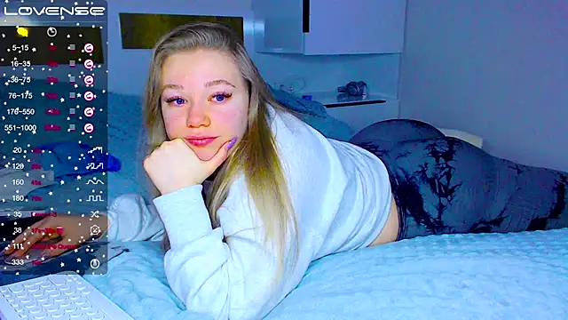 kitti kaattt online show from 01/14/25, 06:45