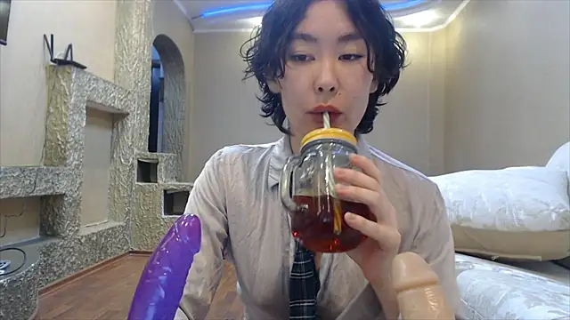 Kunimitsuu  online show from 02/14/25, 07:33