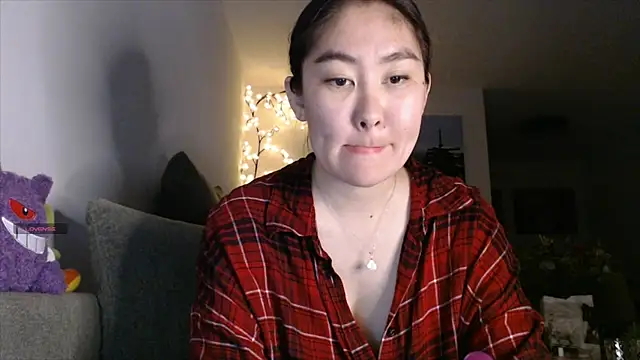 Kunimitsuu  online show from 09/23/25, 10:35