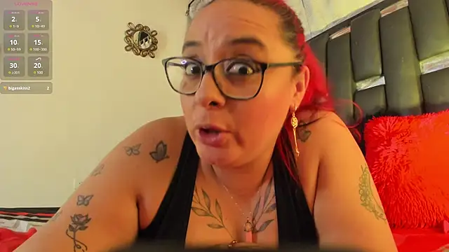 Snapshot of katherina_diaz chatting on 03/06/25, 04:30 katherina diaz online show from 03/06/25, 04:30