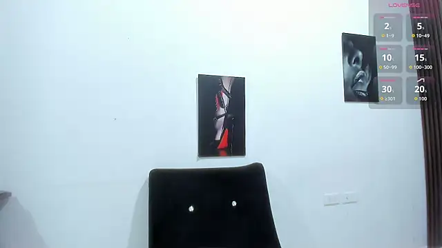 Snapshot of katherina_diaz chatting on 09/27/25, 01:10 katherina diaz online show from 09/27/25, 01:10