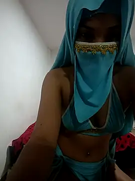 Snapshot of Adib_ali chatting on 10/11/25, 04:22 Adib ali online show from 10/11/25, 04:22