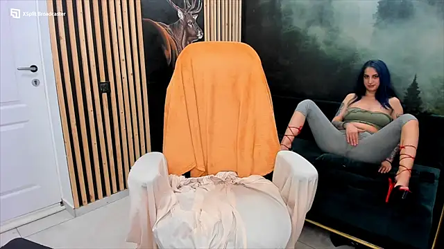 Snapshot of fireflowers_ chatting on 04/03/26, 08:40 fireflowers online show from 04/03/26, 08:40