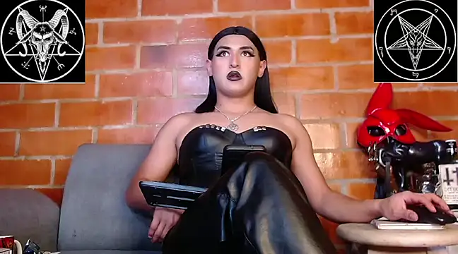 Domina Lilith online show from 02/17/25, 06:31