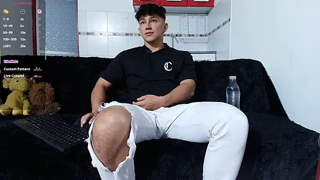 jacques cardiet online show from 04/11/26, 03:05