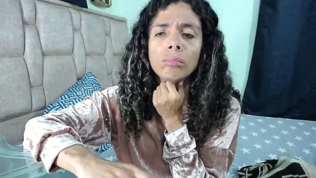 Snapshot of Nadia_Monroe chatting on 02/09/25, 03:00 Nadia Monroe online show from 02/09/25, 03:00