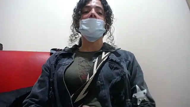 Snapshot of Nadia_Monroe chatting on 03/20/25, 12:51 Nadia Monroe online show from 03/20/25, 12:51