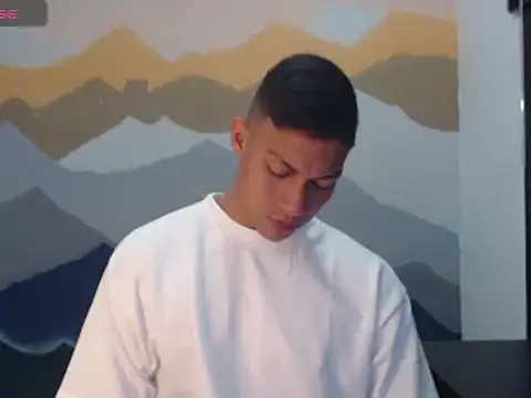 Snapshot of aalan_foxter chatting on 02/12/25, 05:26 aalan foxter online show from 02/12/25, 05:26