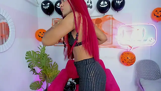 Snapshot of Miakhalifa_7 chatting on 10/31/25, 03:51 Miakhalifa 7 online show from 10/31/25, 03:51