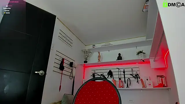 Snapshot of Alejandra_Dunn chatting on 12/19/24, 01:18 Alejandra Dunn online show from 12/19/24, 01:18
