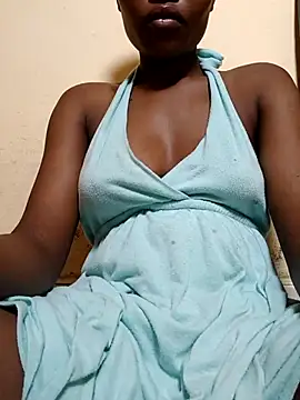 Snapshot of petite_babe chatting on 02/08/26, 10:02 petite babe online show from 02/08/26, 10:02
