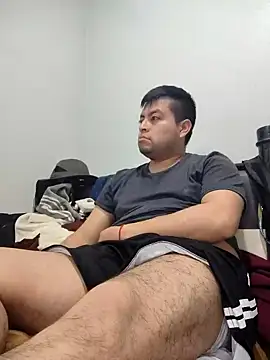 Snapshot of Potro23hotzen chatting on 12/20/24, 07:50 Potro23hotzen online show from 12/20/24, 07:50