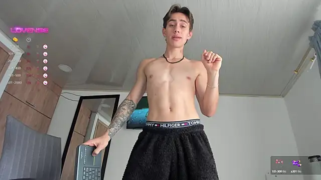 manucute 23  online show from 02/23/25, 02:46