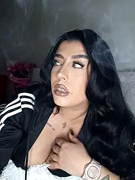 GiseleReine online show from 03/08/25, 04:17