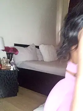 GiseleReine online show from 03/17/25, 12:57