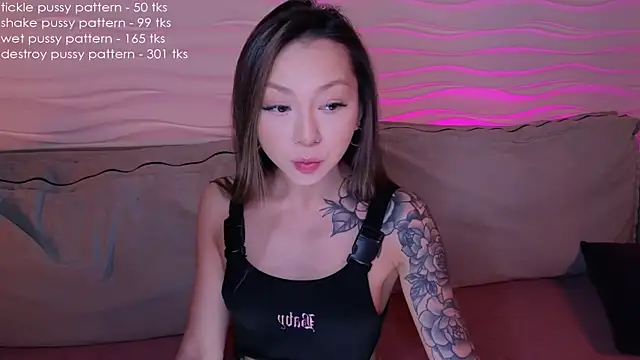 im casey online show from 02/06/25, 07:24