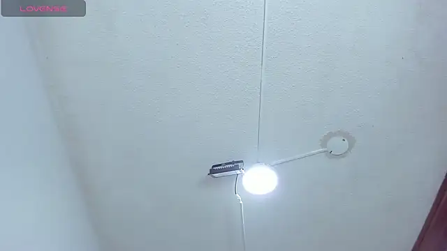 Snapshot of Oriana_Guzman chatting on 12/15/24, 11:12 Oriana Guzman online show from 12/15/24, 11:12