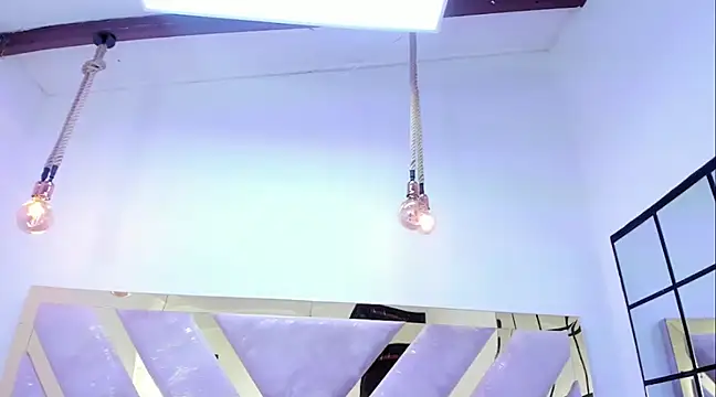 Snapshot of Oriana_Guzman chatting on 12/16/24, 06:38 Oriana Guzman online show from 12/16/24, 06:38