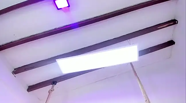 Snapshot of Oriana_Guzman chatting on 12/17/24, 12:33 Oriana Guzman online show from 12/17/24, 12:33