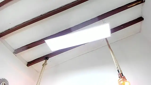 Snapshot of Oriana_Guzman chatting on 02/05/25, 12:38 Oriana Guzman online show from 02/05/25, 12:38