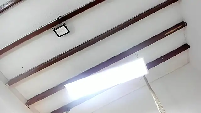 Snapshot of Oriana_Guzman chatting on 02/10/25, 12:29 Oriana Guzman online show from 02/10/25, 12:29