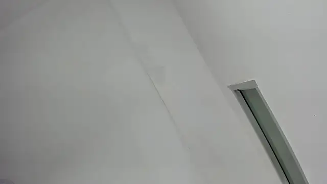 Snapshot of Oriana_Guzman chatting on 09/19/25, 10:10 Oriana Guzman online show from 09/19/25, 10:10