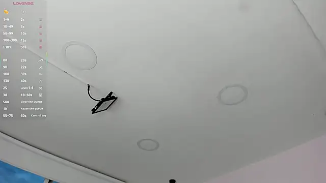 Snapshot of Oriana_Guzman chatting on 10/09/25, 10:52 Oriana Guzman online show from 10/09/25, 10:52