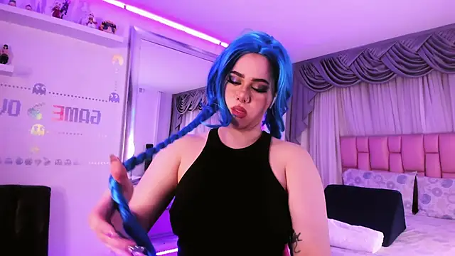 albaismynameX online show from 12/13/24, 12:06