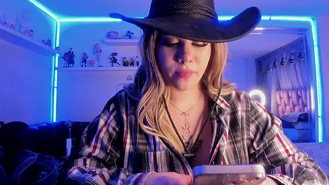 albaismynameX online show from 01/18/25, 03:16