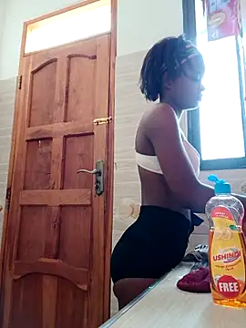 hotgal1112 online show from 02/06/26, 08:18