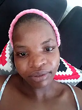 hotgal1112 online show from 02/15/26, 10:14