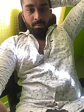 Handsomehunk 4U online show from 12/10/24, 05:39