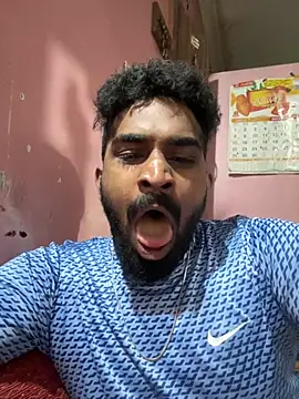 Handsomehunk 4U online show from 12/13/24, 04:16