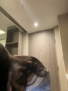 Aiko Yumi online show from 12/20/24, 06:45