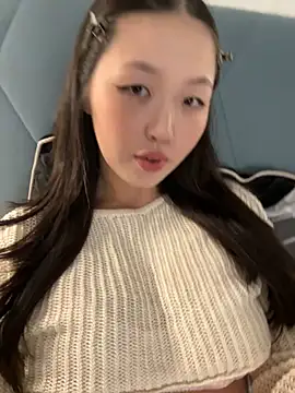 Aiko Yumi online show from 09/28/25, 09:20