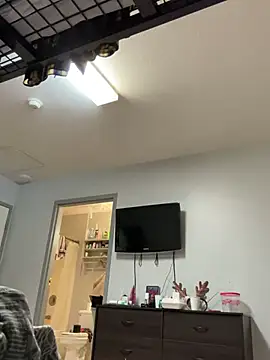 Snapshot of SexyB214 chatting on 12/10/24, 07:32 SexyB214 online show from 12/10/24, 07:32