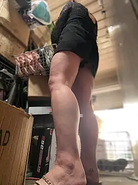 Snapshot of SexyB214 chatting on 02/09/25, 10:11 SexyB214 online show from 02/09/25, 10:11