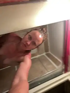 Snapshot of SexyB214 chatting on 03/01/25, 02:26 SexyB214 online show from 03/01/25, 02:26