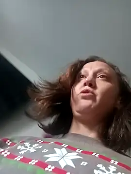 Snapshot of SexyB214 chatting on 11/24/25, 05:45 SexyB214 online show from 11/24/25, 05:45