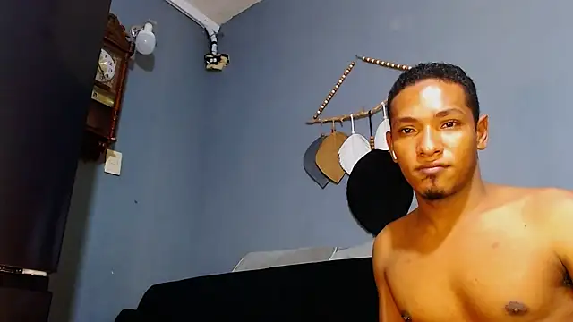 Grandeygruesa1 online show from 02/10/25, 08:09