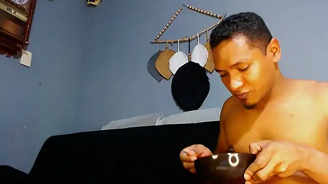 Grandeygruesa1 online show from 03/05/25, 10:10