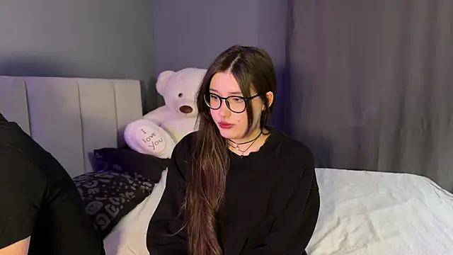 Snapshot of sasaykyra chatting on 03/31/26, 09:04 sasaykyra online show from 03/31/26, 09:04