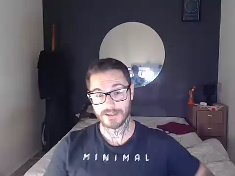 clark r online show from 11/25/25, 01:05