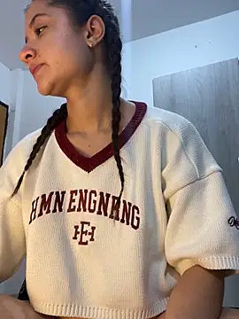 Snapshot of Alicia_ALICIA chatting on 01/15/26, 07:06 Alicia ALICIA online show from 01/15/26, 07:06