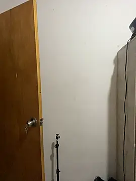 Snapshot of Alicia_ALICIA chatting on 03/05/26, 11:12 Alicia ALICIA online show from 03/05/26, 11:12