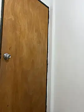 Snapshot of Alicia_ALICIA chatting on 04/19/26, 12:22 Alicia ALICIA online show from 04/19/26, 12:22