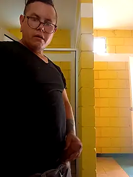 AlanDickson online show from 09/16/25, 07:26