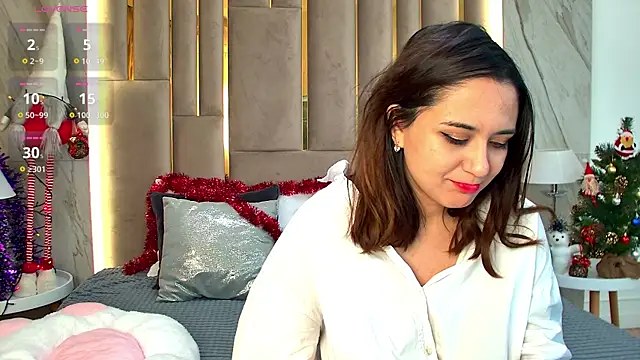 Snapshot of Gabriella_Wils chatting on 12/18/24, 11:56 Gabriella Wils online show from 12/18/24, 11:56